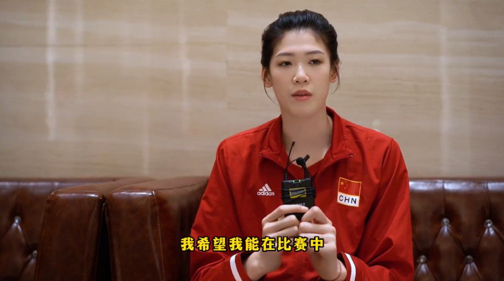 于是他选择与新结识的老人们一起,寻找属于他们的快乐老年生活,并在青山绿水间开启了互助养老的生活方式